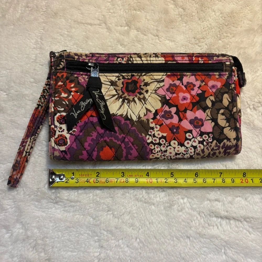 Vera Bradley Wristlet Wallet Floral Fabric Purple Pink Tan Red Cream Zipup